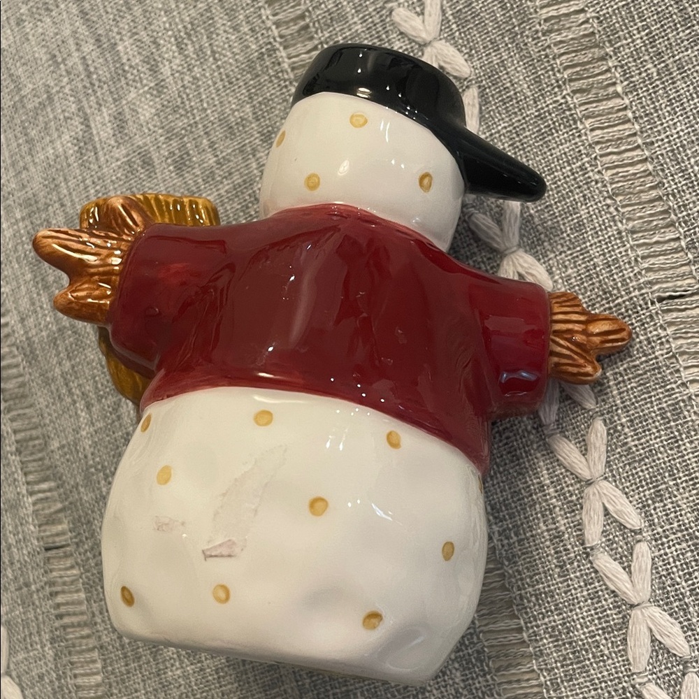 Vintage Sakura Snowman Salt and Pepper Shaker Set - Picture 6 of 8